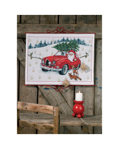 Permin 34-0617 Borduurpakket adventskalender Kerstman in auto 58x44 cm - STUK